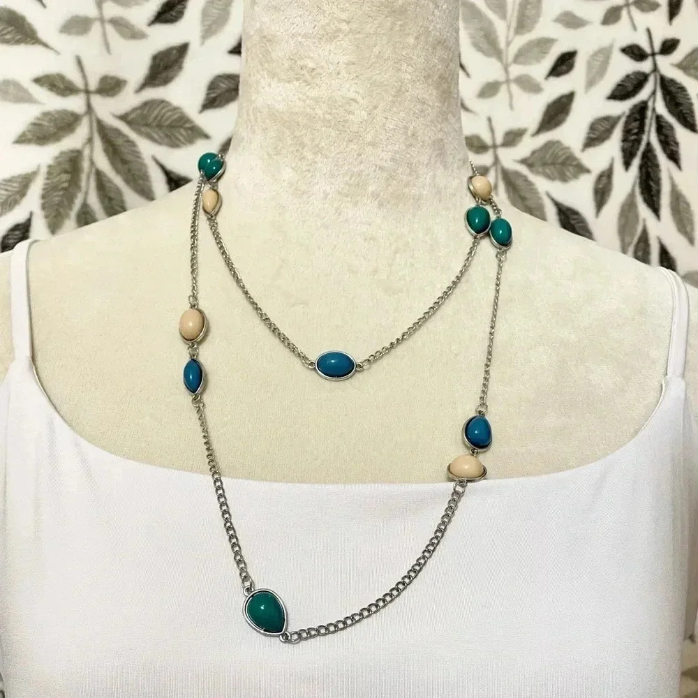 Women’s Silver Necklace with Blue, Green, and Cream Pebble Details